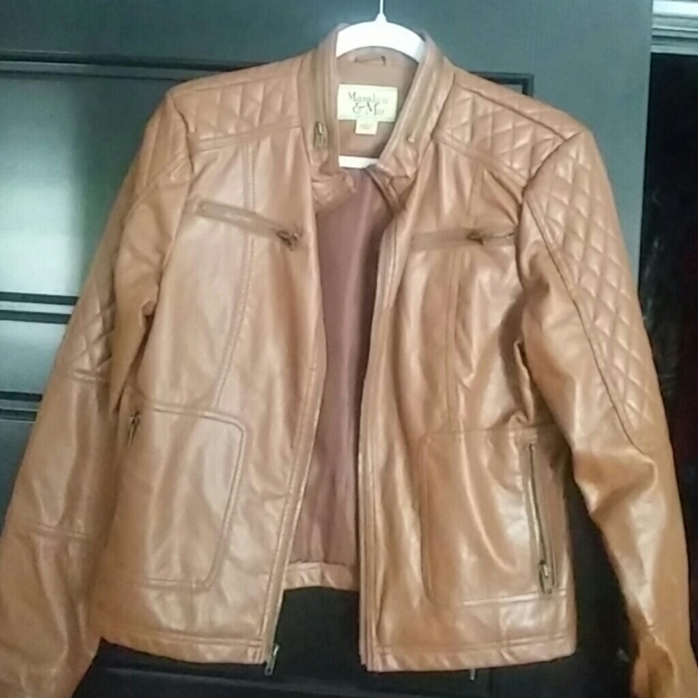 Leather jacket. Camel colored